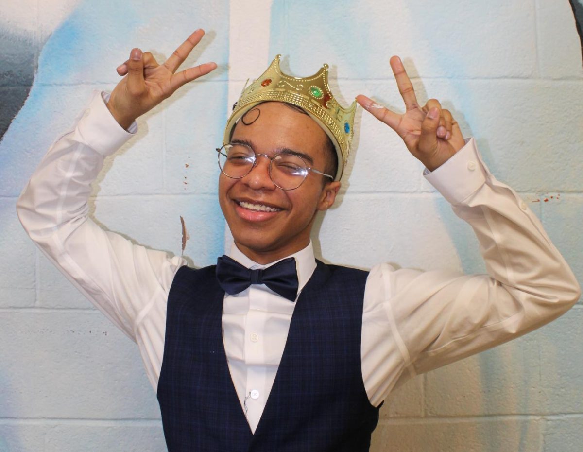 Mr. JFK 2025 winner, Isaiah Joyner posing with the crown after the show on March 20. 